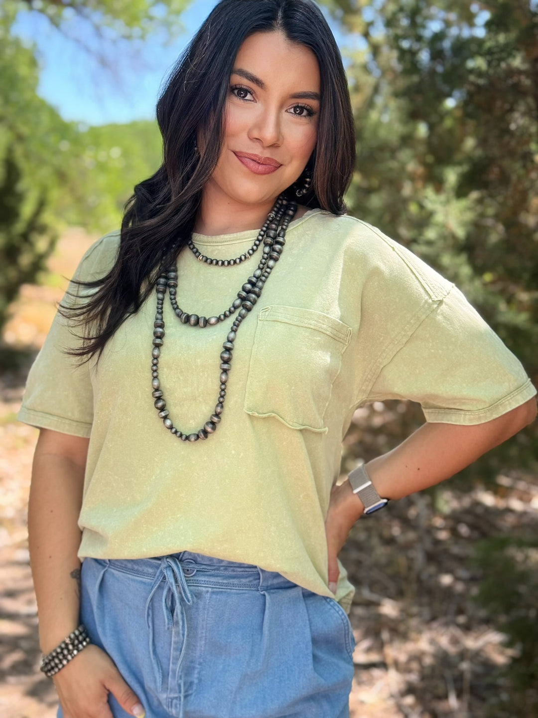 Mila Exposed Hem Top