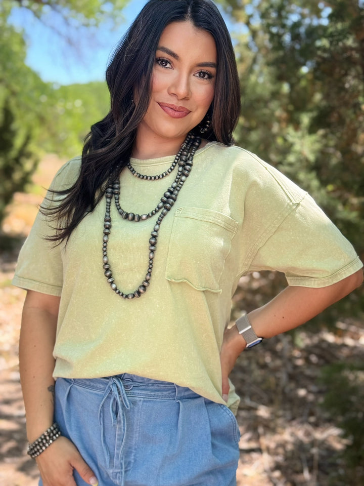 Mila Exposed Hem Top