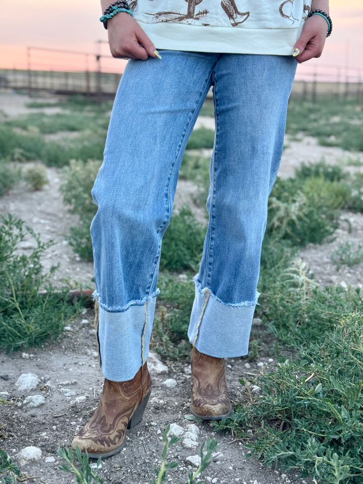 Kyra Mid Rise Jean by Risen