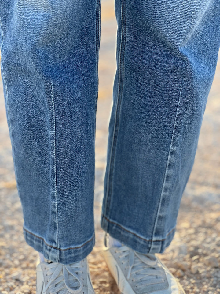 Cambrie Barrel Leg Jean by Risen