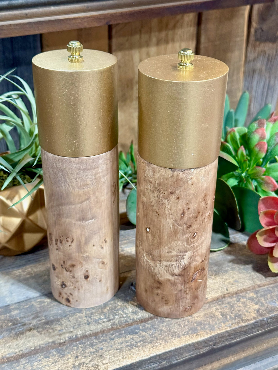Salt & Pepper Grinder by Mud Pie
