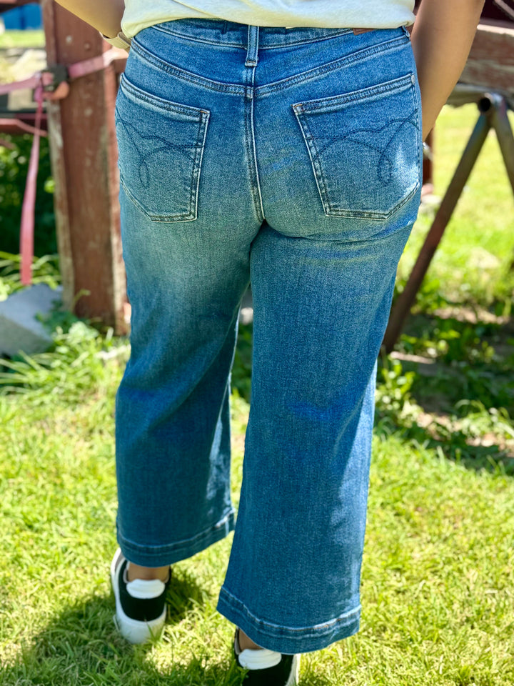Becky Wide Leg Crop Jean by Judy Blue