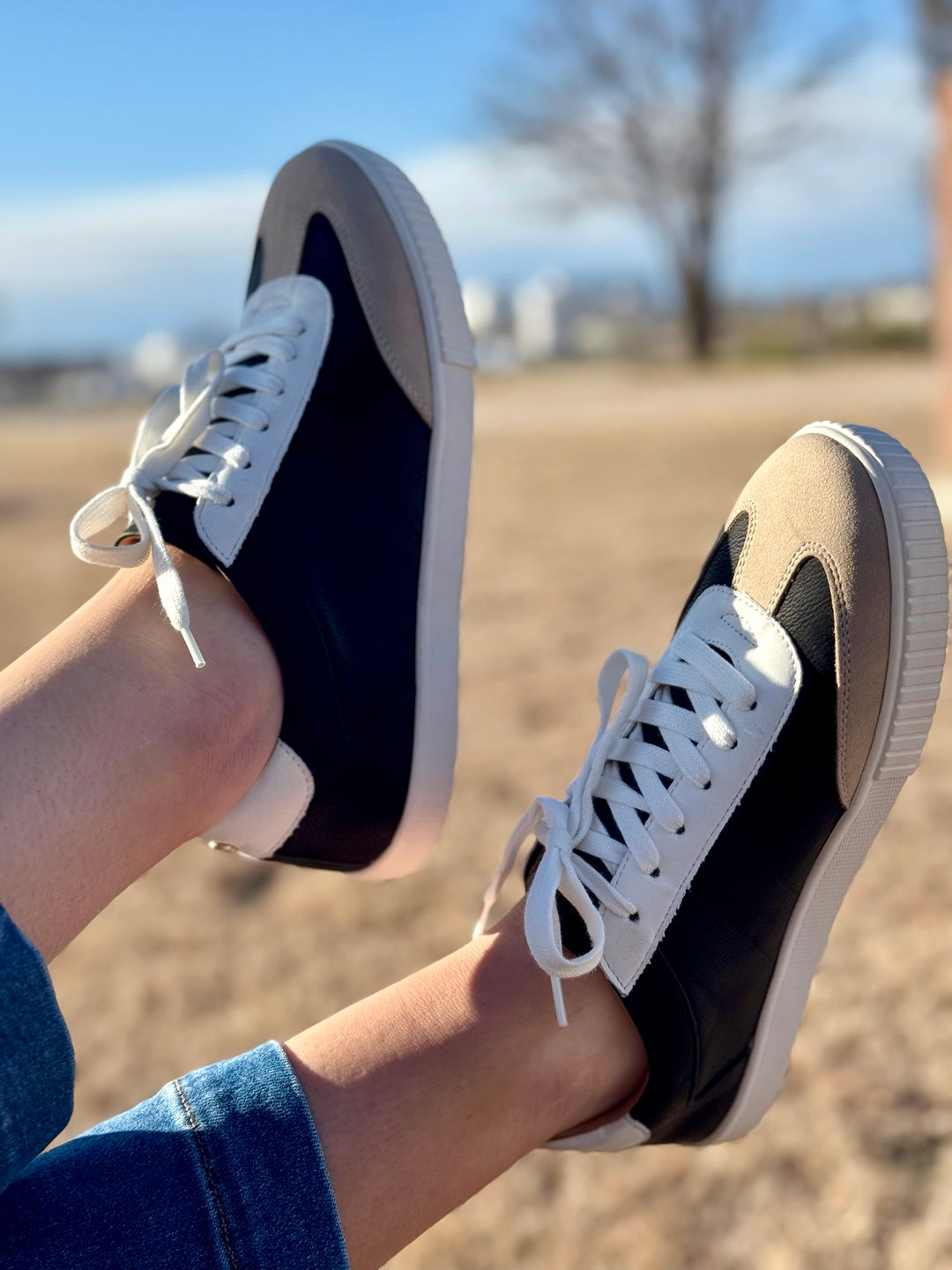 Dinia Black Low-Top Sneaker by Yellowbox