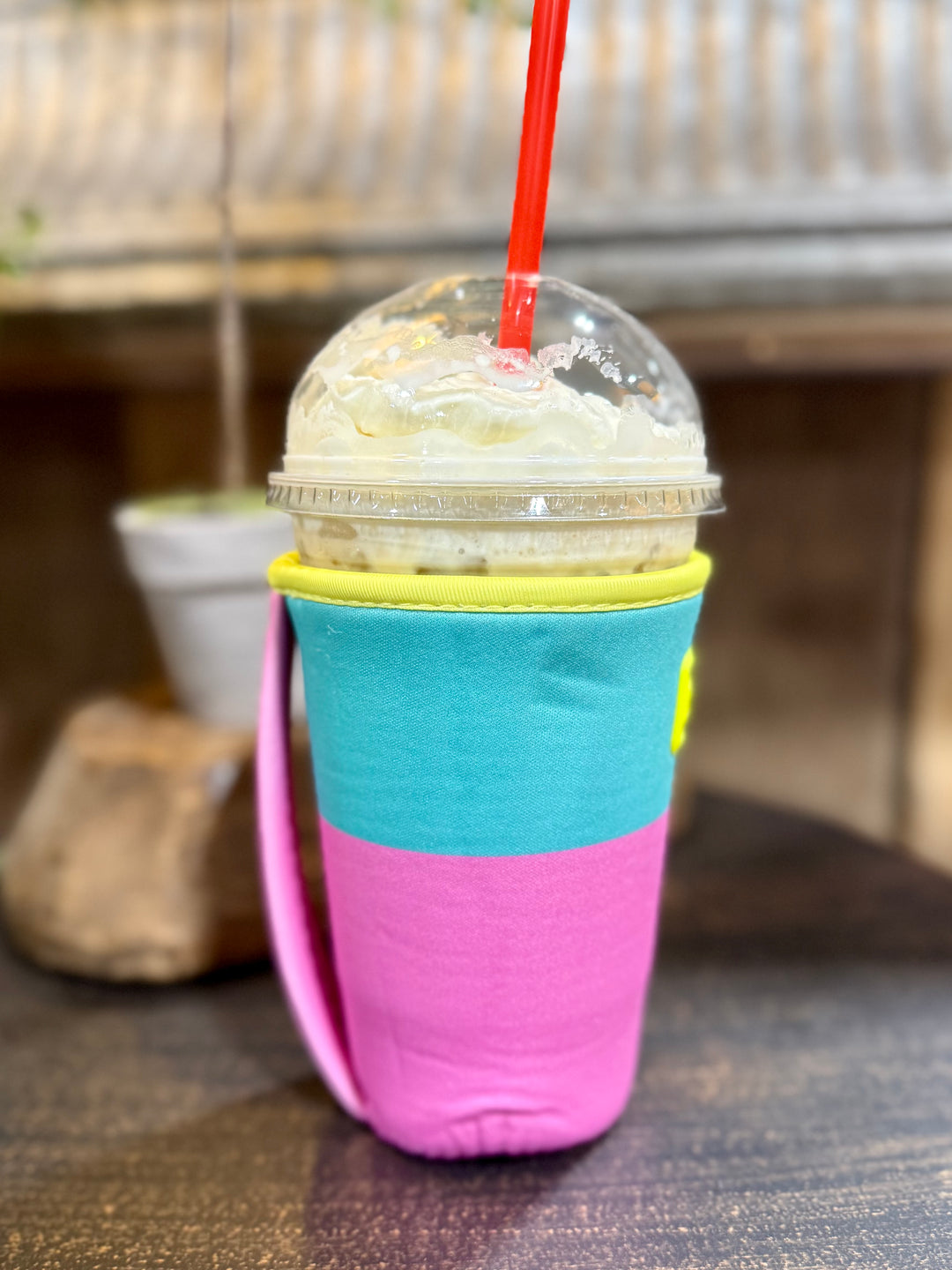 Medium Iced Cup Coolie by Swig