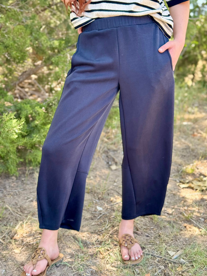 Black Scuba Pull-On Barrel Bottoms