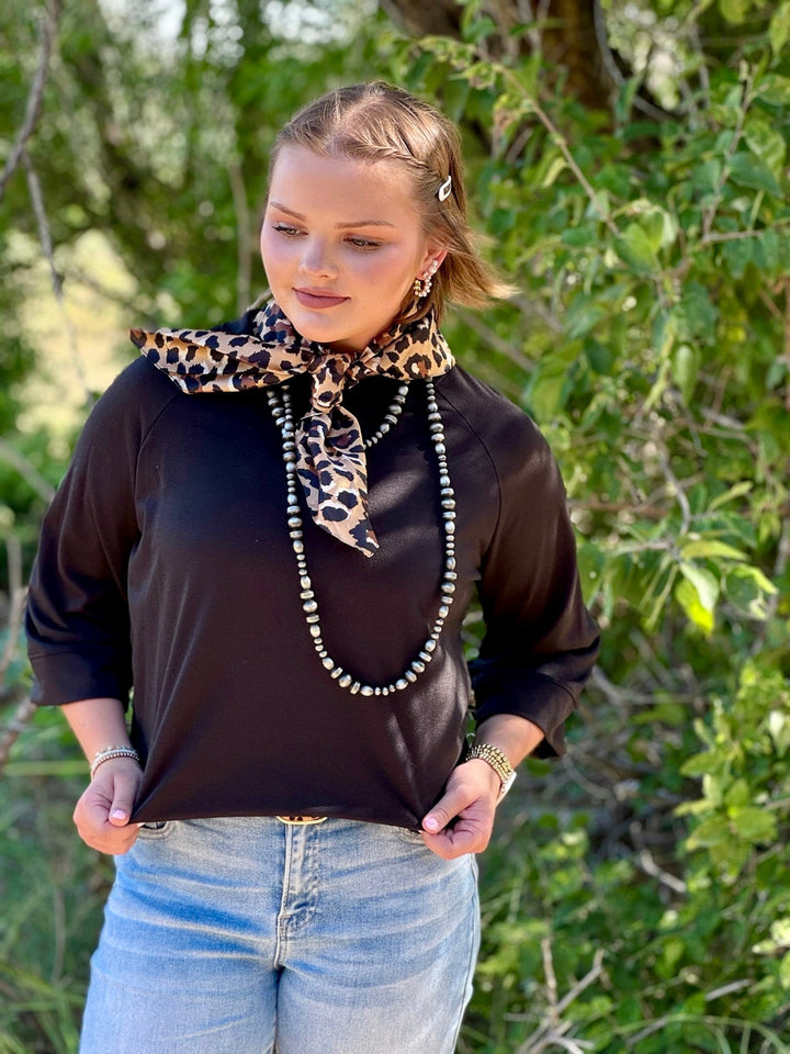 Donia Black 3/4 Sleeve Top