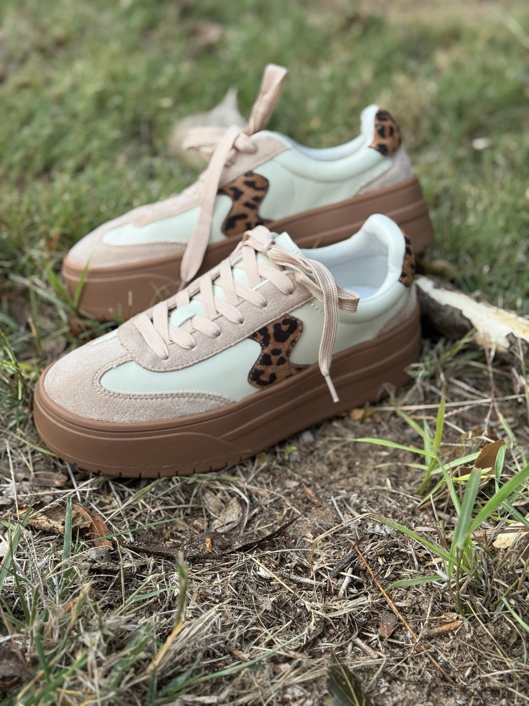 Pop Off Sneakers by Corkys