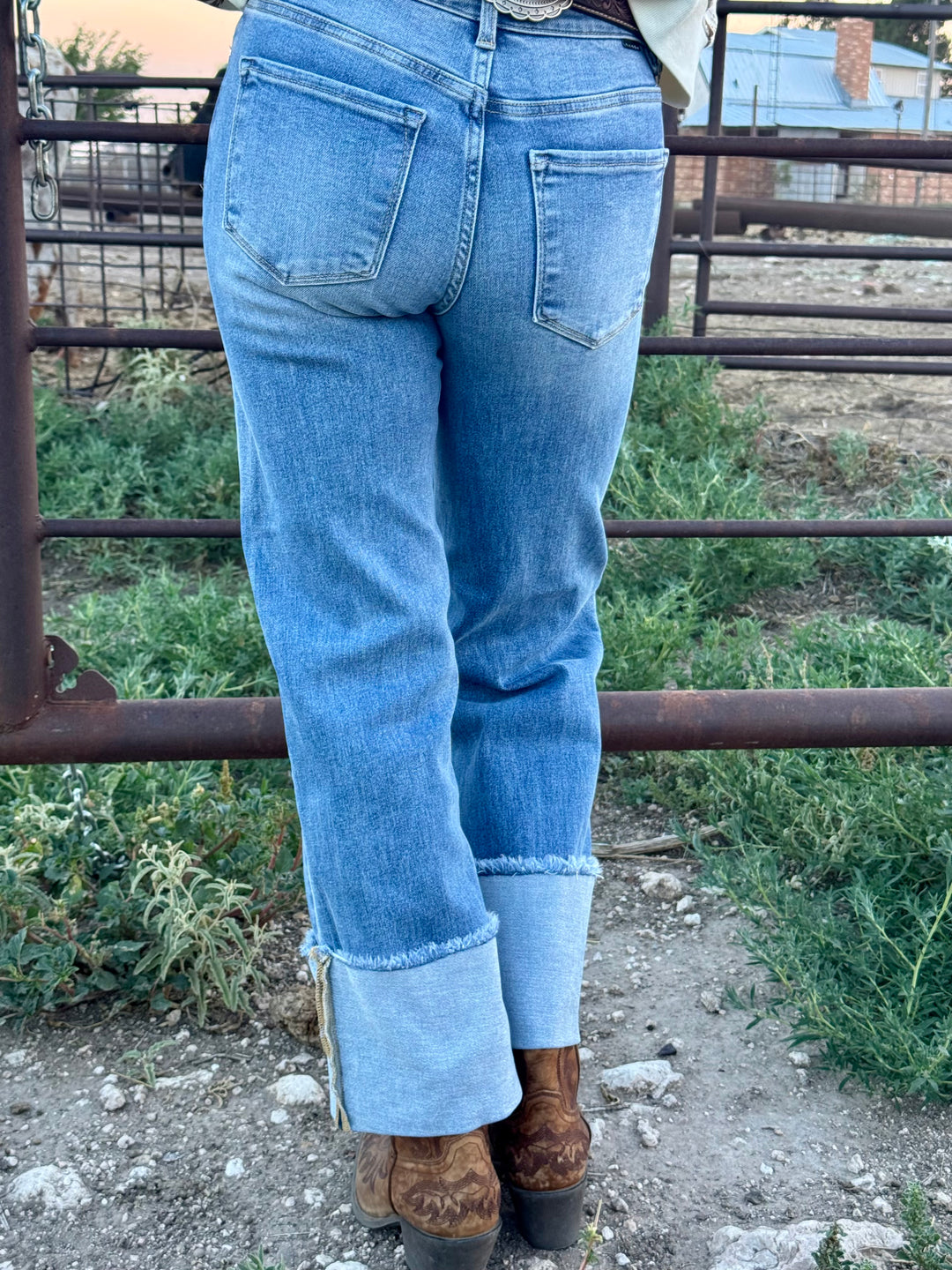 Kyra Mid Rise Jean by Risen