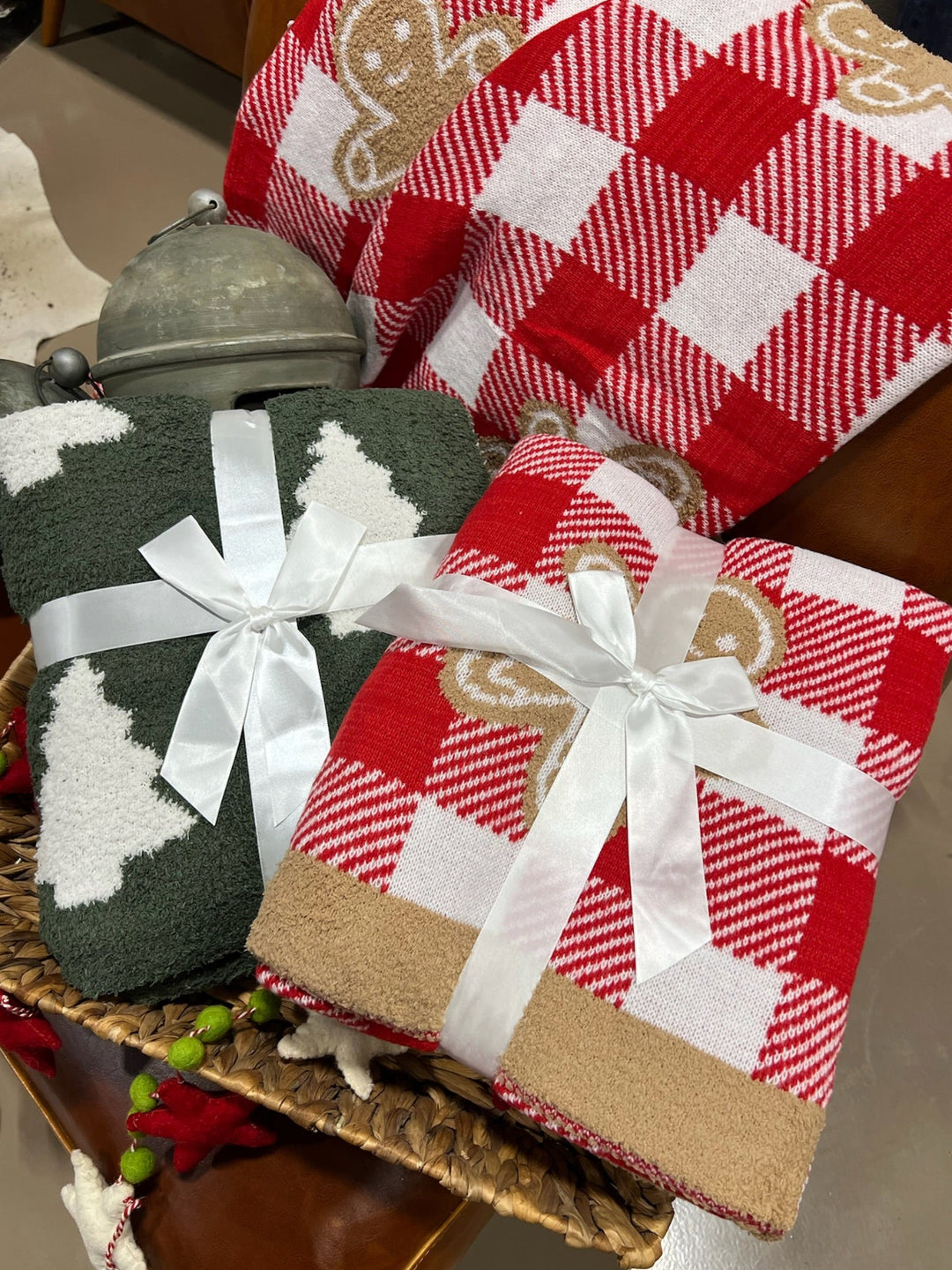 Holiday Luxury Throw Blanket