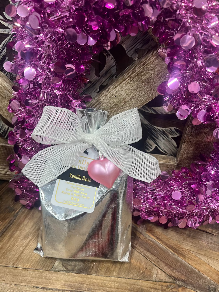 Holiday Gift Bag by Red Dirt Road