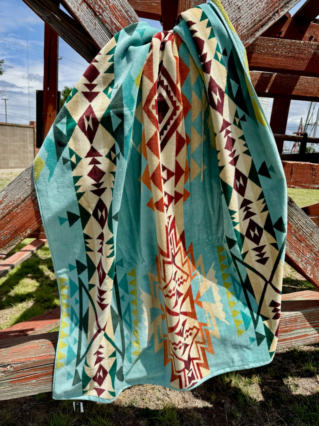 Pendleton Spa Towel Highland Peak Aqua
