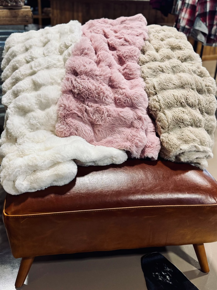 Faux Fur Throw Blanket