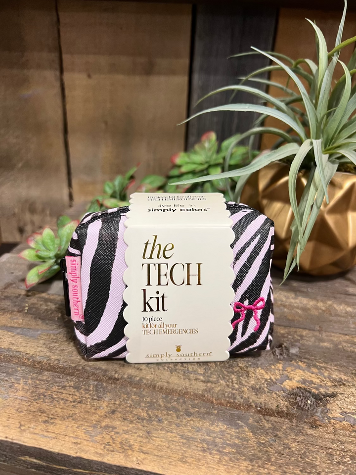 Simply Southern Tech Kit Animal Print