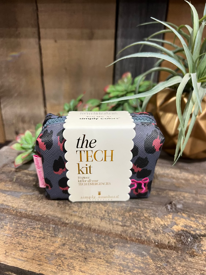 Simply Southern Tech Kit Animal Print