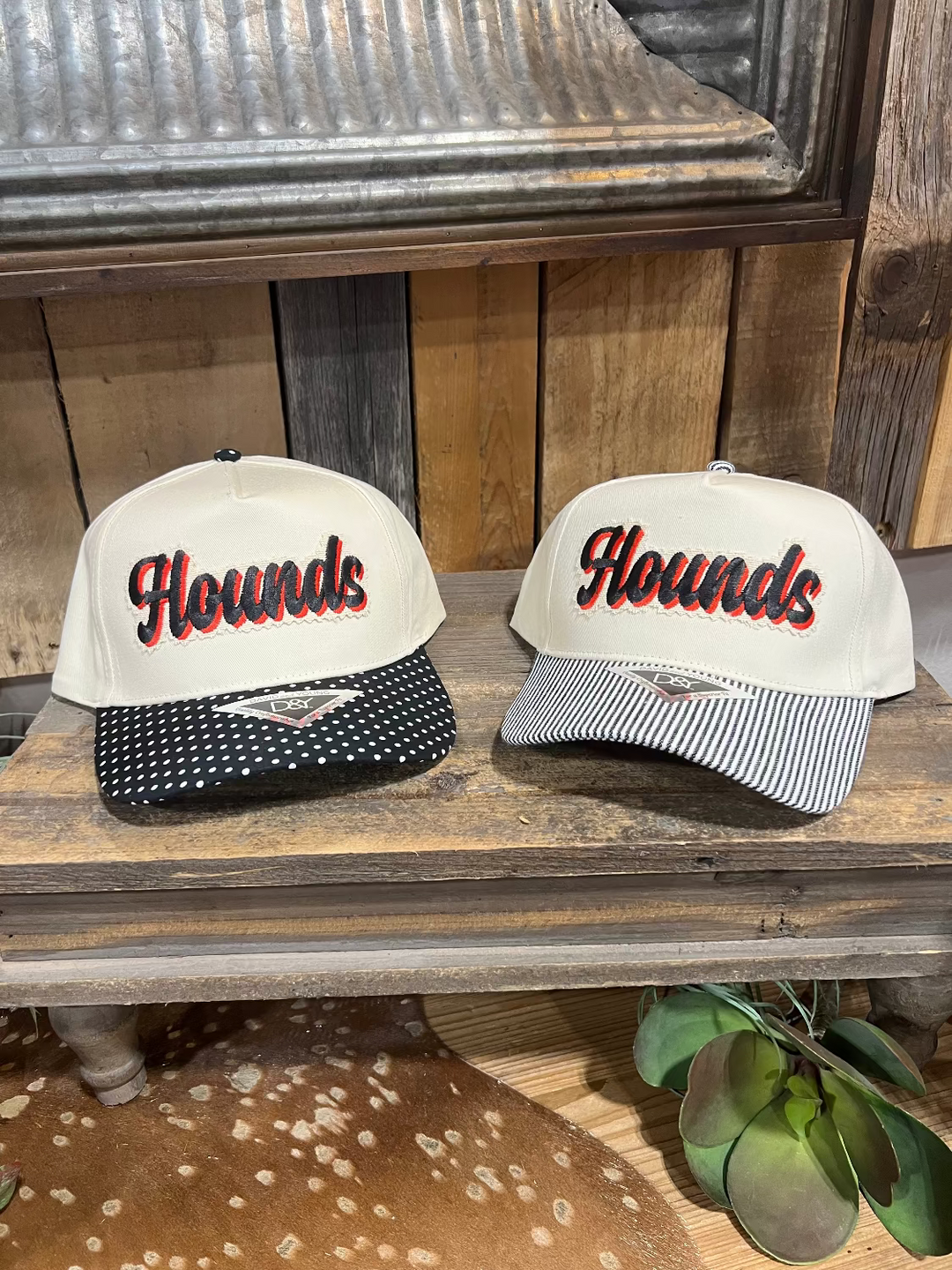 Hounds Spirit Caps
