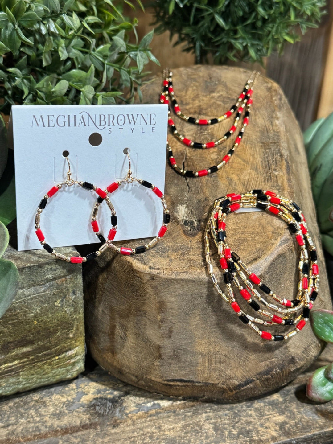 Duffy Red, Black and Gold Necklace