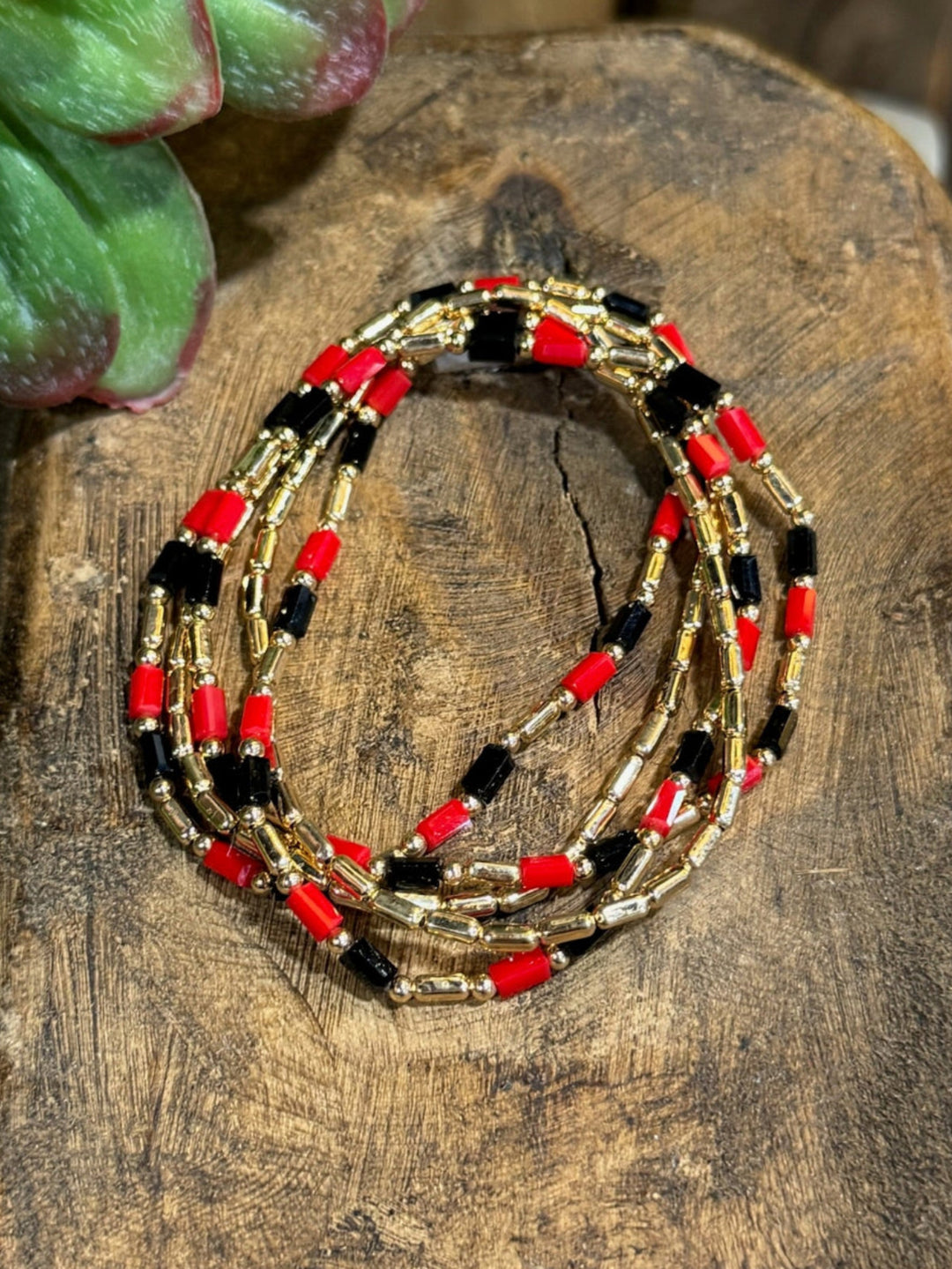 Huffy Red, Black & Gold Stretchy Bracelet