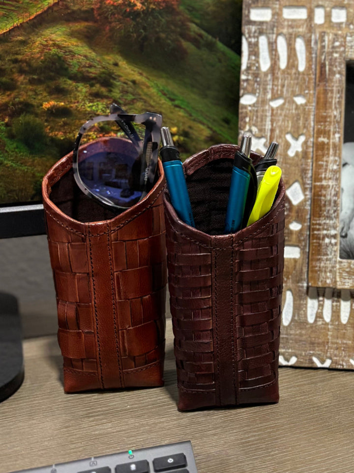 Looking Good Standing Eyeglass Holder