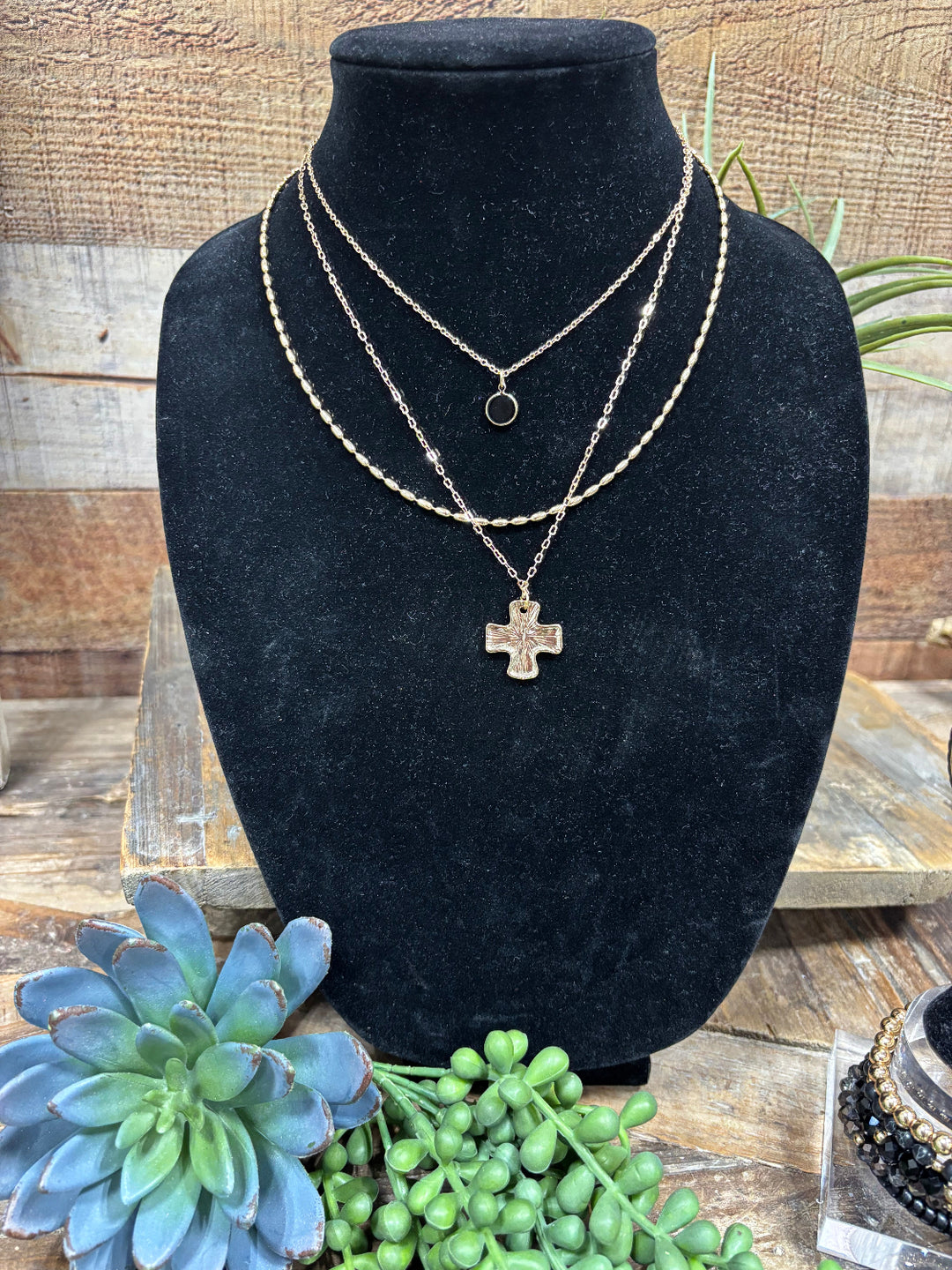 Dara 3 Chain Gold Necklace