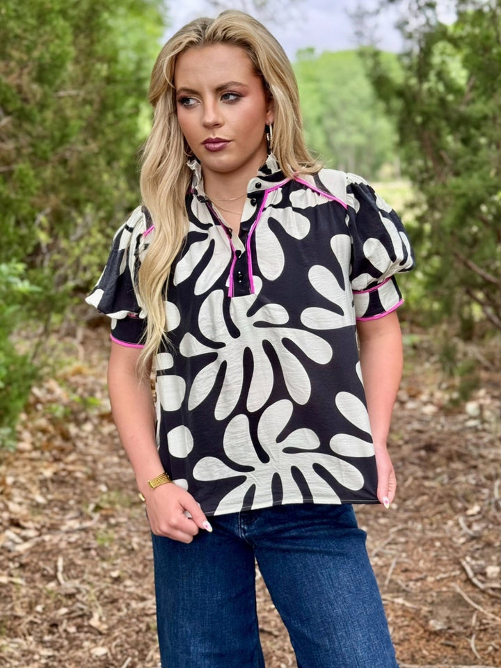Lana Black & Cream Top