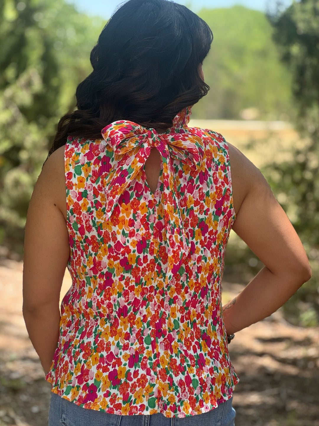 Lynly Floral Sleeveless Top