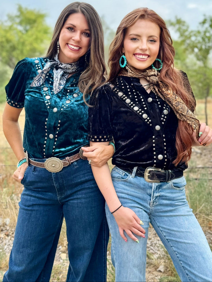 Vallejo Velvet Top