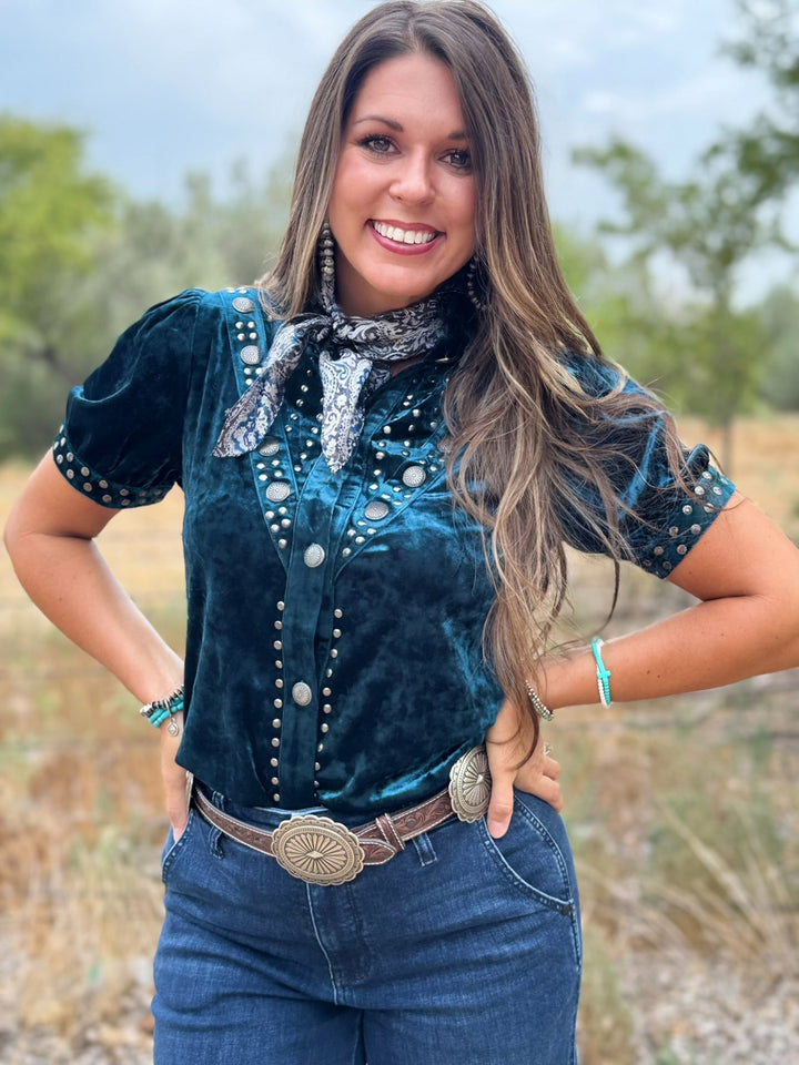 Vallejo Velvet Top