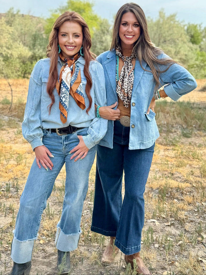 Sadie Pearl Snap Top