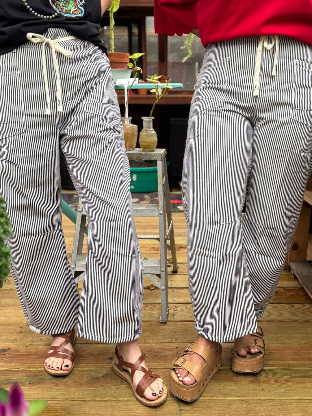 Black & White Stripe Barrel Pants