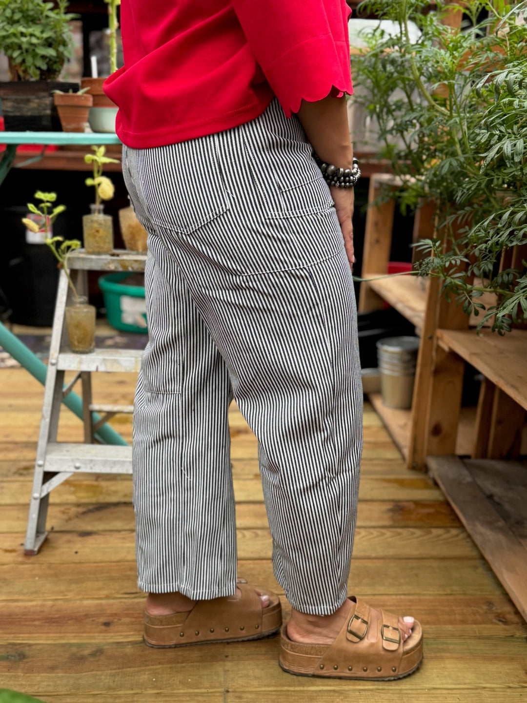 Black & White Stripe Barrel Pants
