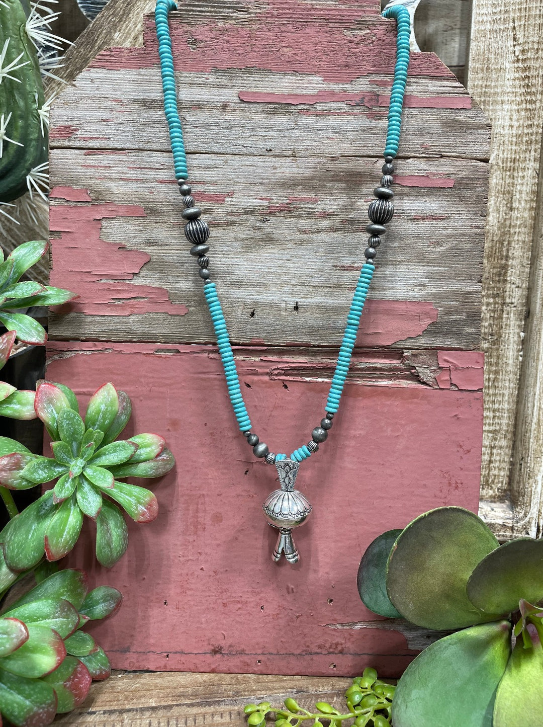 Sullivan Turquoise Necklace with Blossom Pendant