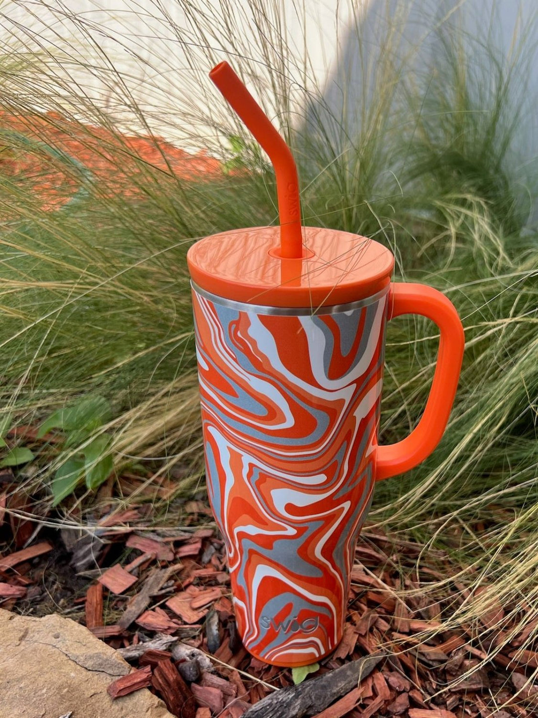 Swirl 40 oz Mega Mug by Swig