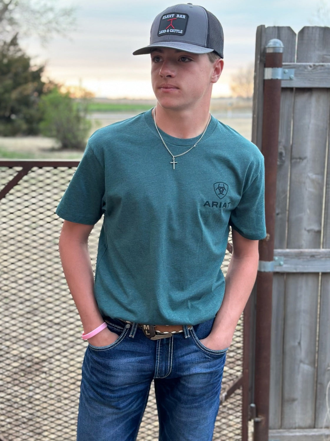 Ariat:Ariat USA Bronco T-Shirt – La Raza Western Wear