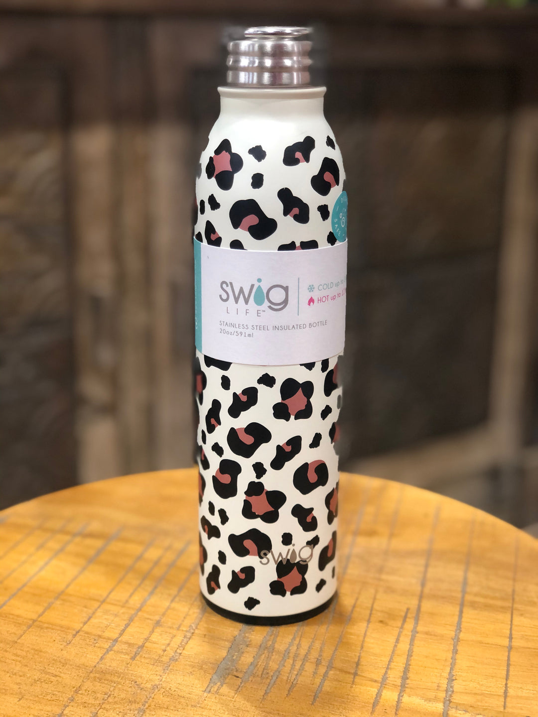 Swig 20oz Flip & Sip Bottle Luxy Leopard